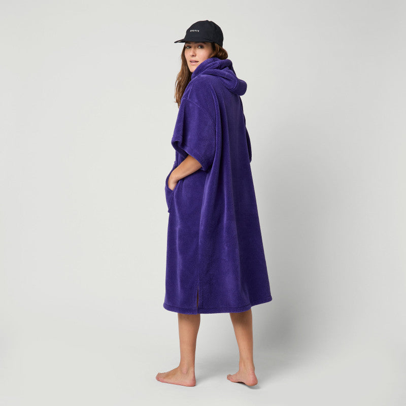 Poncho Teddy 2024